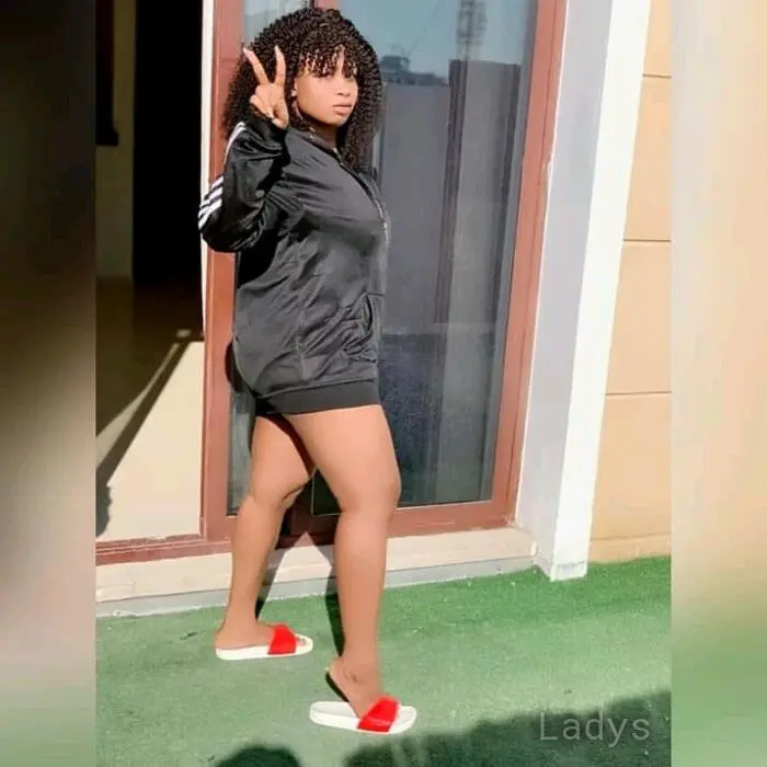 Precious (29) – Call Girl & Independent Escort Service in Asaba - Gallery Photo 2