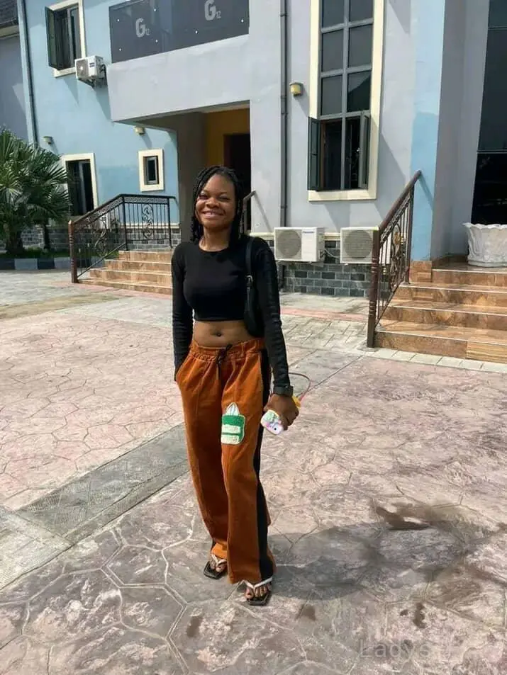 Queen (23) – Call Girl & Independent Escort Service in Asaba - Gallery Photo 2
