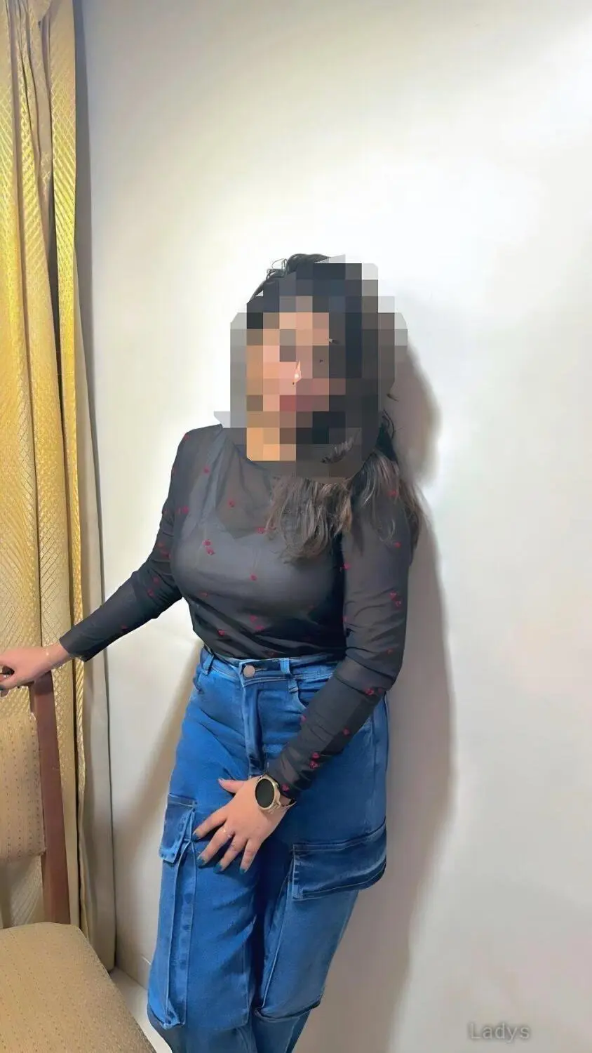 Deepika (27) – Call Girl & Independent Escort Service in Āsansol - Gallery Photo 7