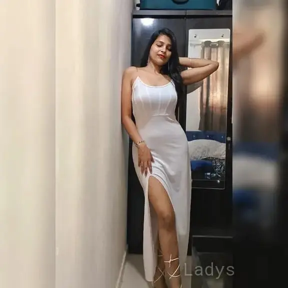 Divya (21) – Call Girl & Independent Escort Service in Aurangabad - Gallery Photo 5