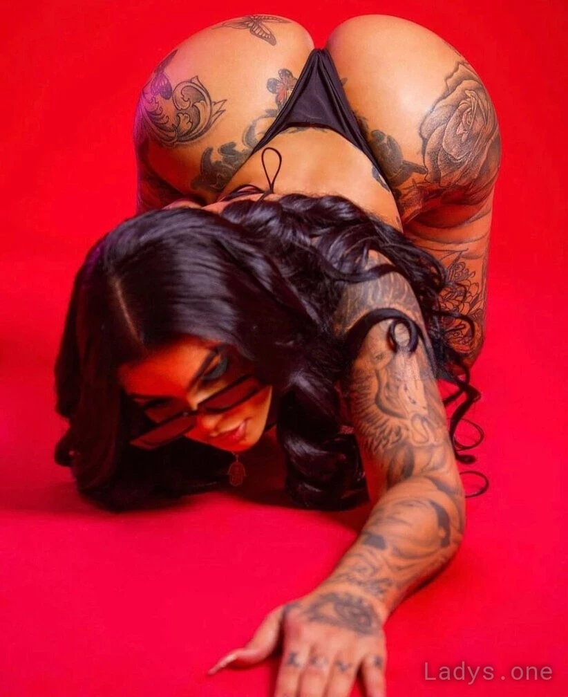 Rubi (24) – Call Girl & Independent Escort Service in Aurora - Gallery Photo 5