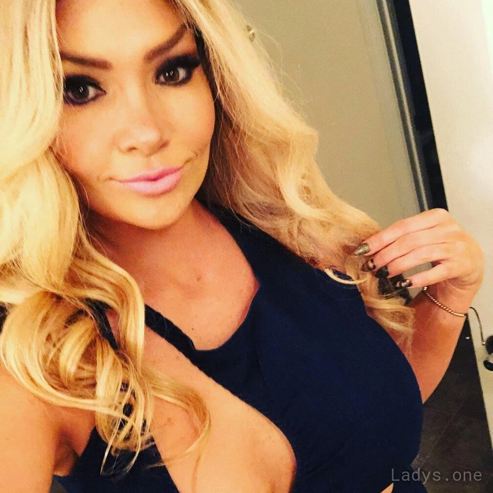Alicia (35) – Call Girl & Independent Escort Service in Aurora - Gallery Photo 5