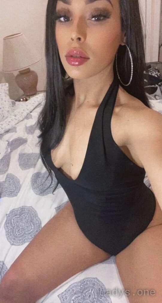 Catalina (25) – Call Girl & Independent Escort Service in Aurora - Gallery Photo 3