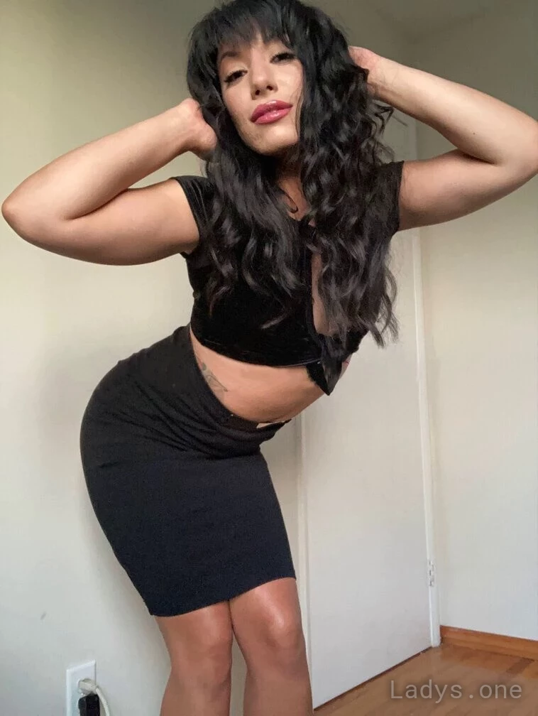 Dominique (21) – Call Girl & Independent Escort Service in Aurora - Gallery Photo 4