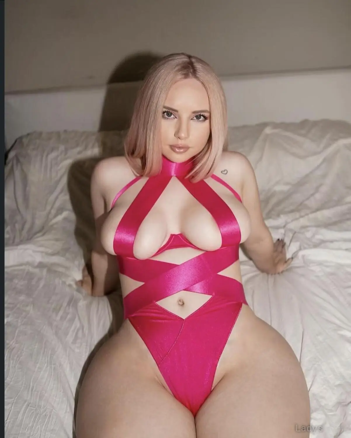 Gale (26) – Call Girl & Independent Escort Service in Austin - Gallery Photo 2