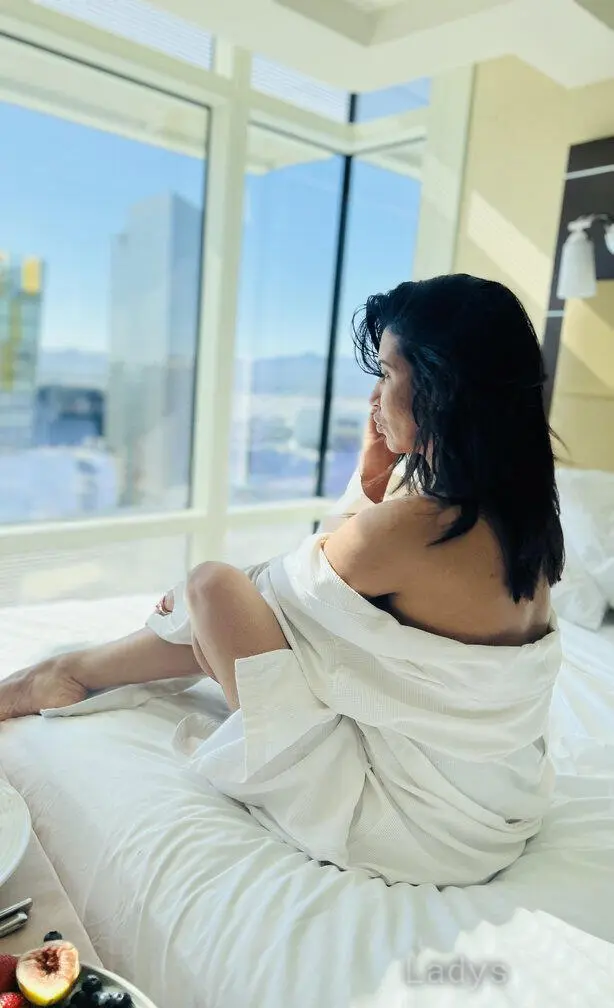 Evey Linherie (30) – Call Girl & Independent Escort Service in Austin - Gallery Photo 3
