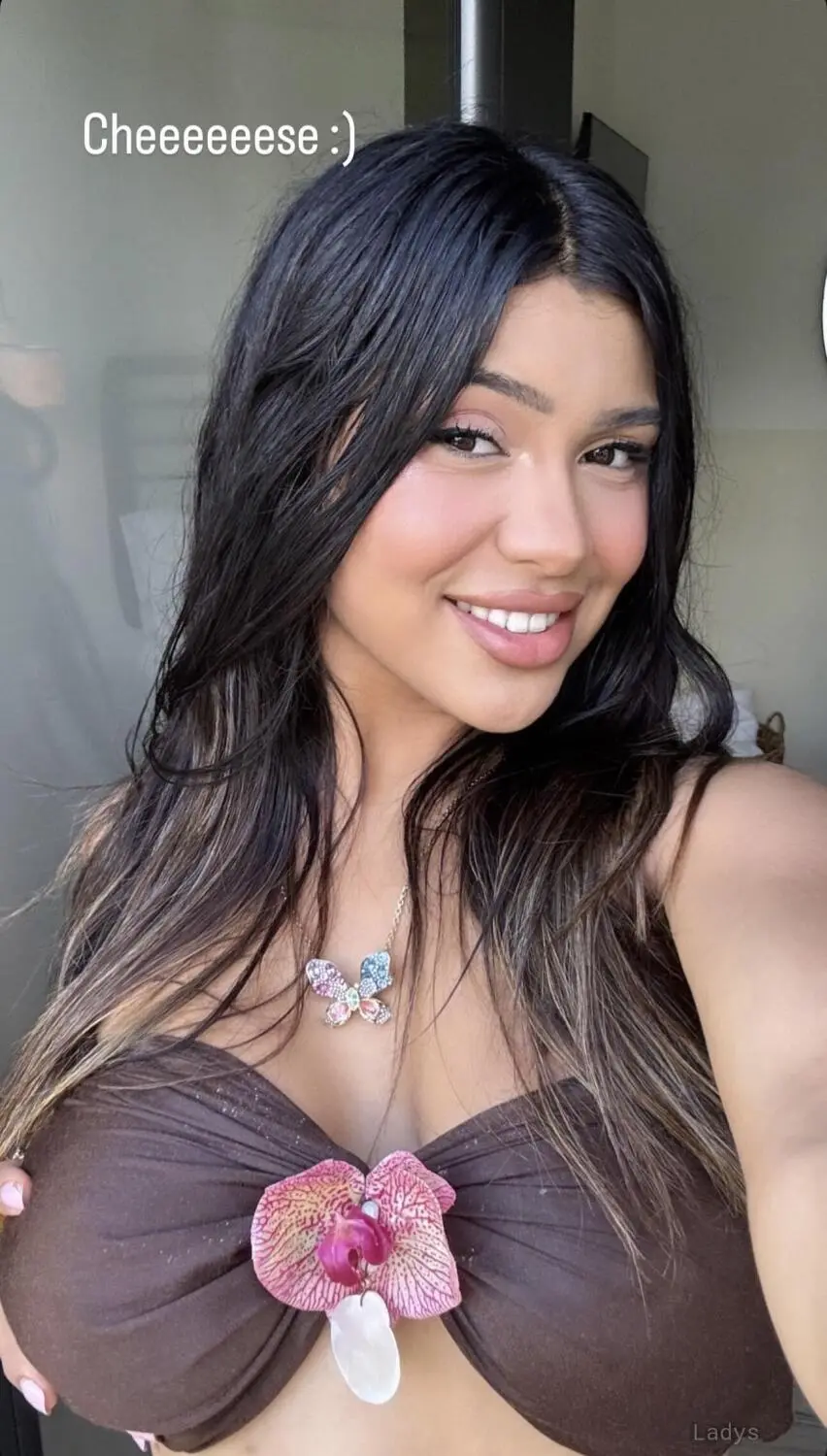 Alice (27) – Call Girl & Independent Escort Service in Austin - Gallery Photo 4