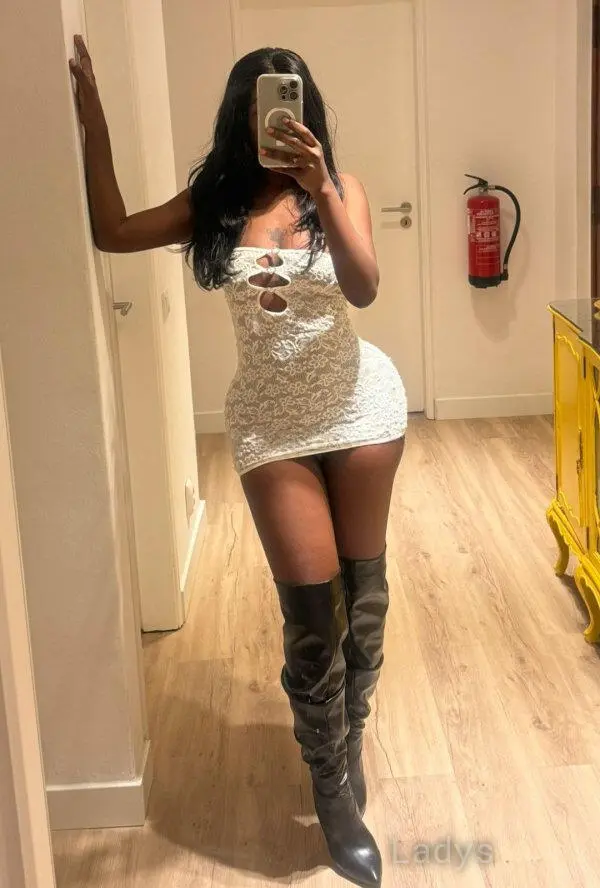 Samira Vidal (24) – Call Girl & Independent Escort Service in Aveiro - Gallery Photo 4