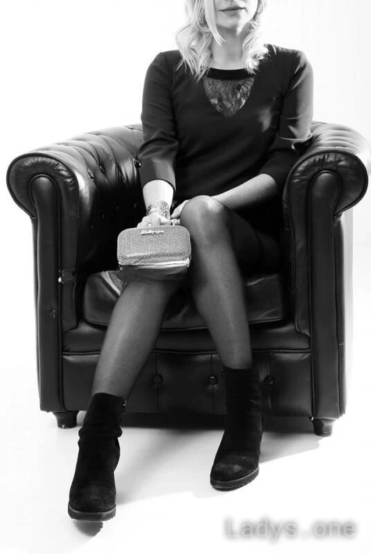 Kellyd (35) – Call Girl & Independent Escort Service in Avignon - Gallery Photo 3