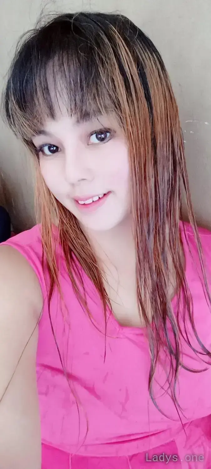 Joyce Chua (23) – Call Girl & Independent Escort Service in Bacoor - Gallery Photo 7