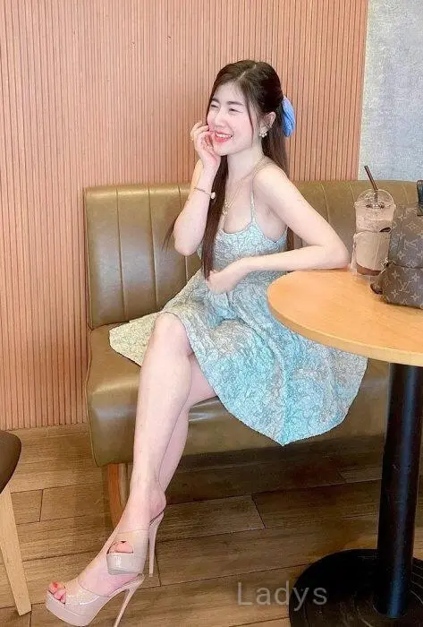 Felicia (27) – Call Girl & Independent Escort Service in Bali - Gallery Photo 3