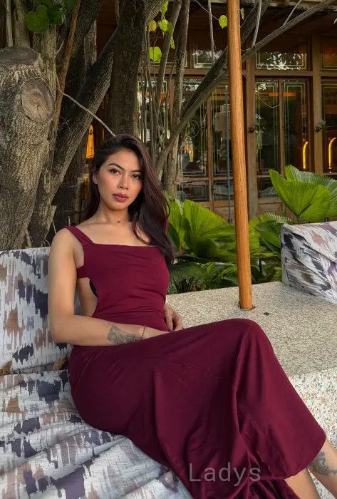 Aloura (27) – Call Girl & Independent Escort Service in Bali - Gallery Photo 3