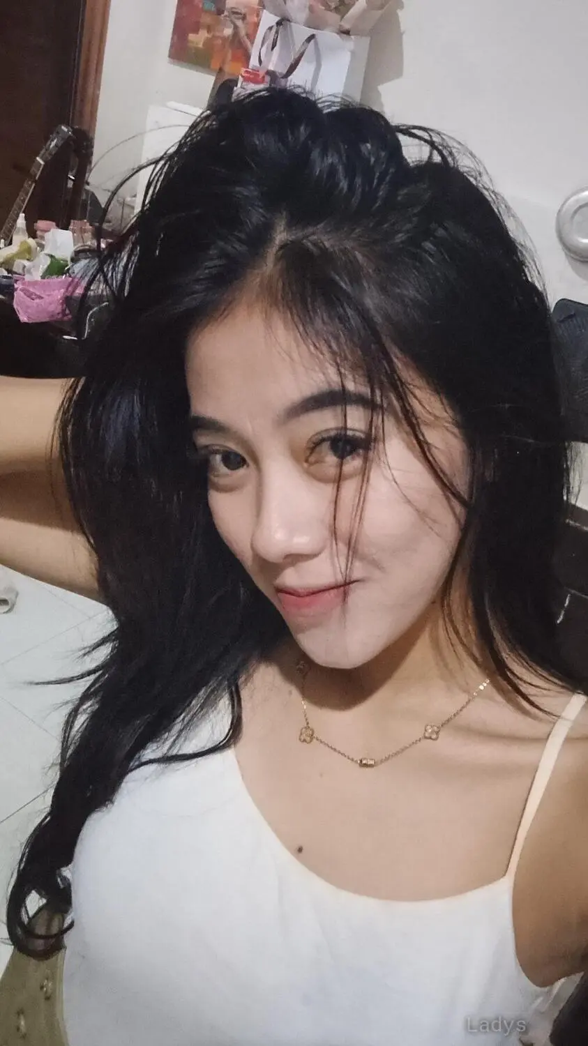 Wirma (27) – Call Girl & Independent Escort Service in Bali - Gallery Photo 3
