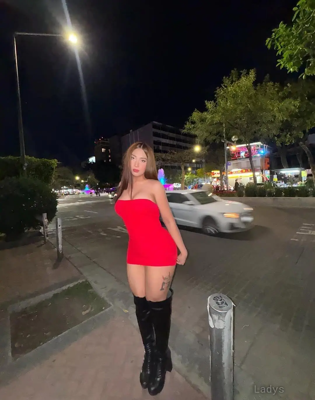 Stella (25) – Call Girl & Independent Escort Service in Bali - Gallery Photo 4
