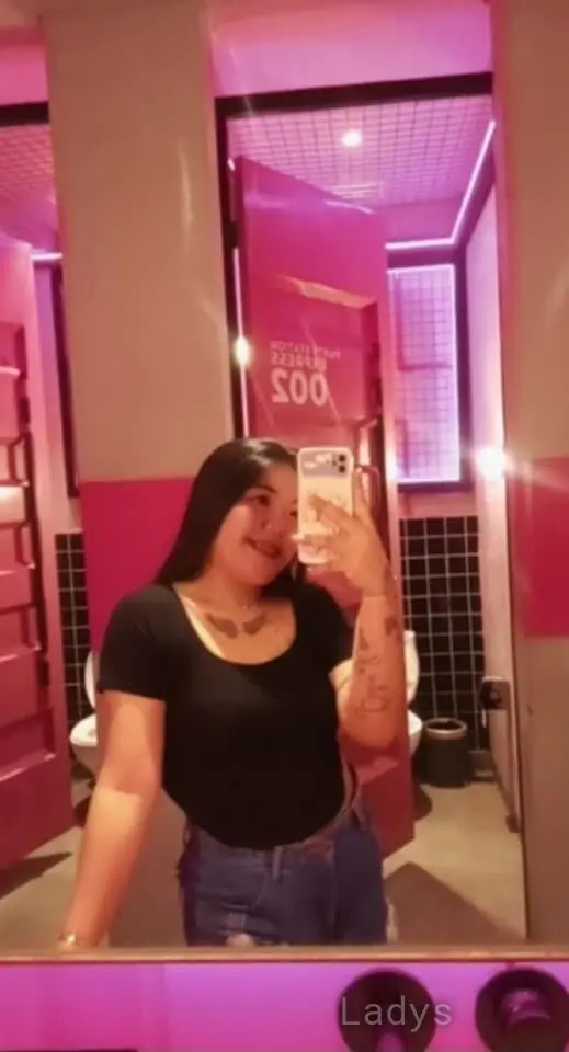 Caca (27) – Call Girl & Independent Escort Service in Bali - Gallery Photo 2