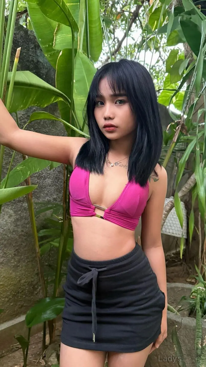 Riri (20) – Call Girl & Independent Escort Service in Bali - Gallery Photo 8