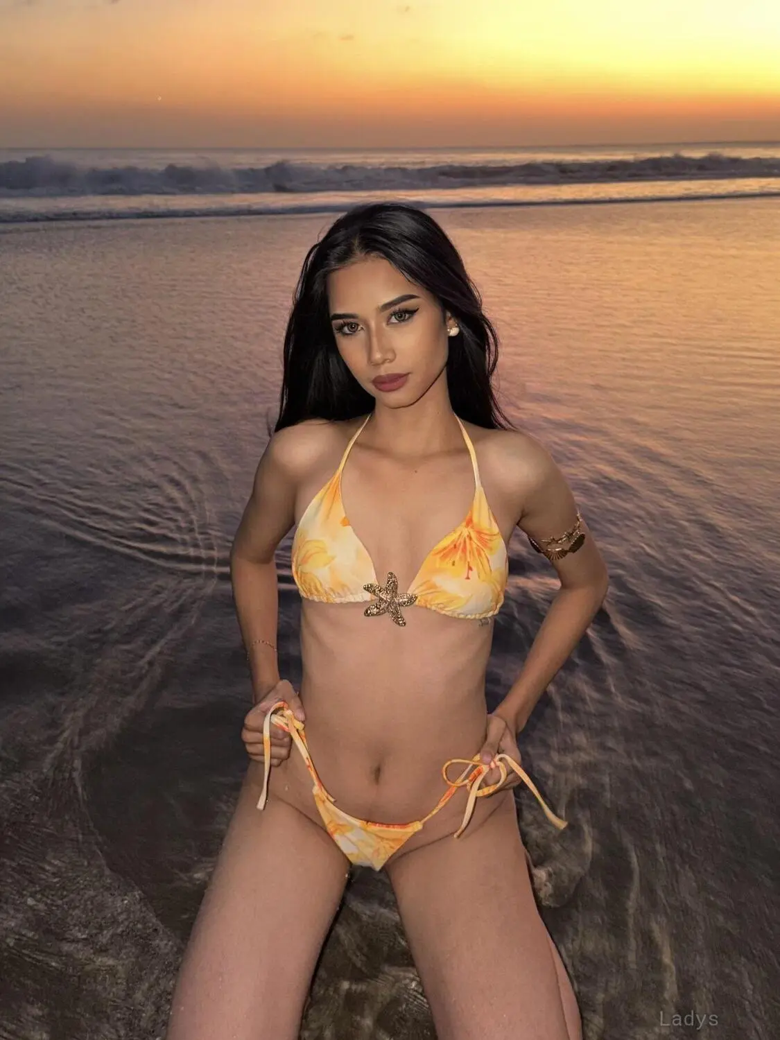 Celline (21) – Call Girl & Independent Escort Service in Bali - Gallery Photo 6