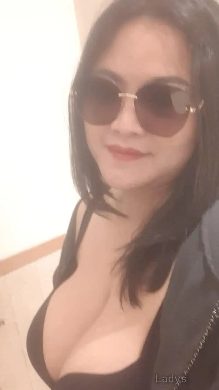 Hellen (23) – Call Girl & Independent Escort Service in Bali - Gallery Photo 5