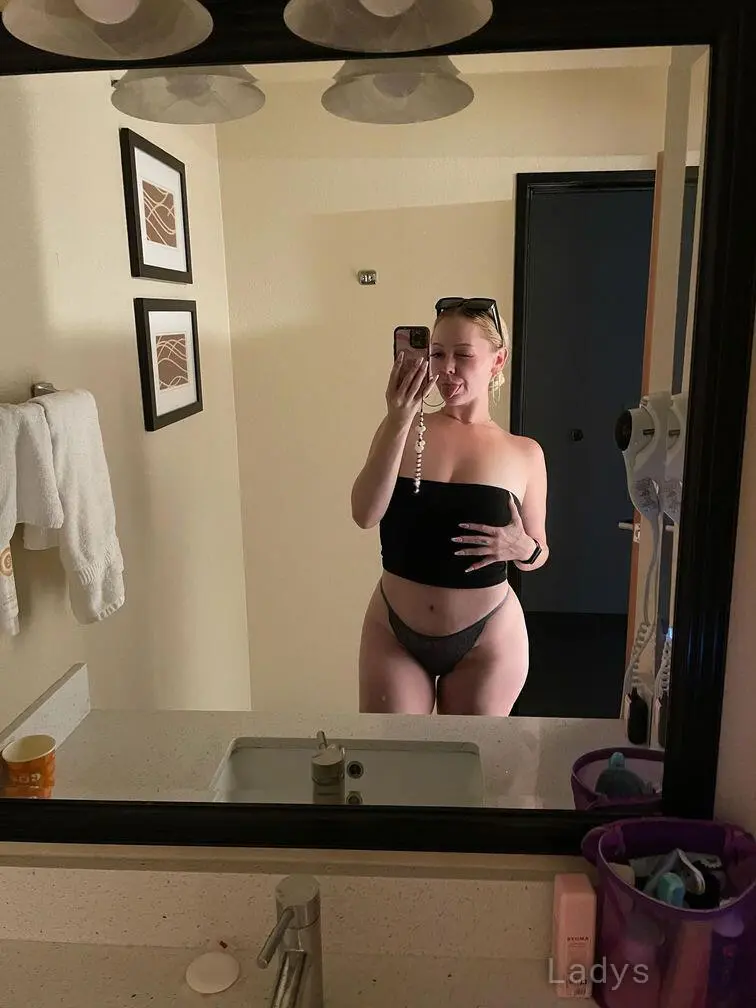 Paris (27) – Call Girl & Independent Escort Service in Baltimore - Gallery Photo 2