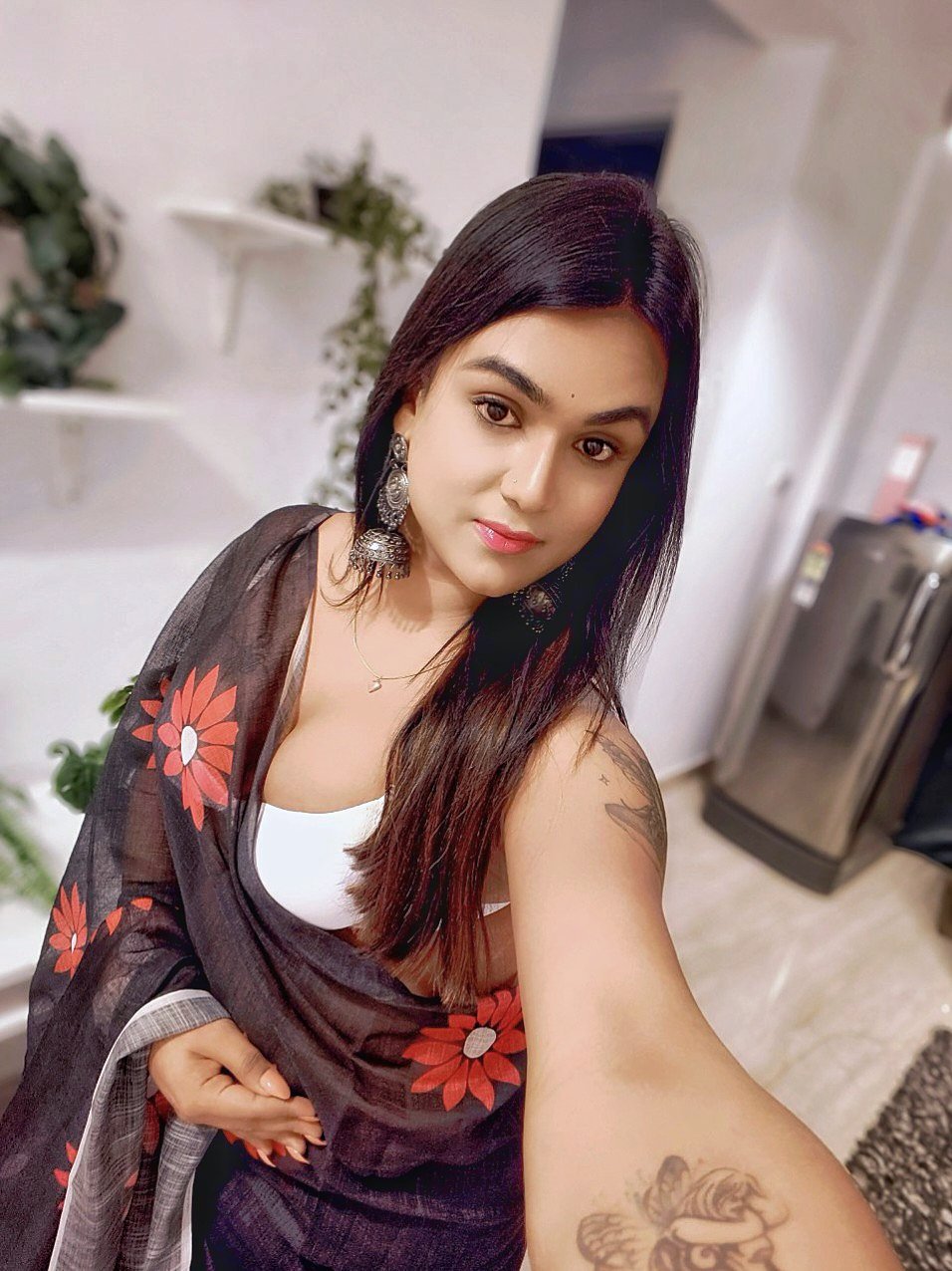 Independent (24) – Call Girl & Independent Escort Service in Bangalore - Gallery Photo 8