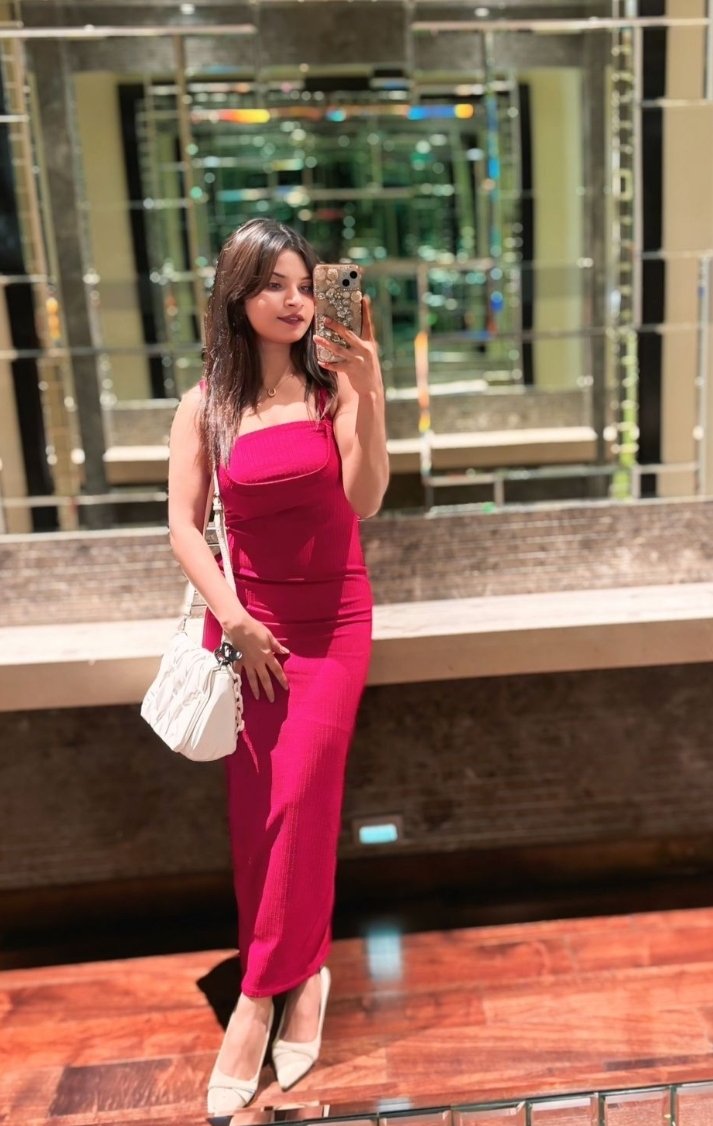Sonia (22) – Call Girl & Independent Escort Service in Bangalore - Gallery Photo 5