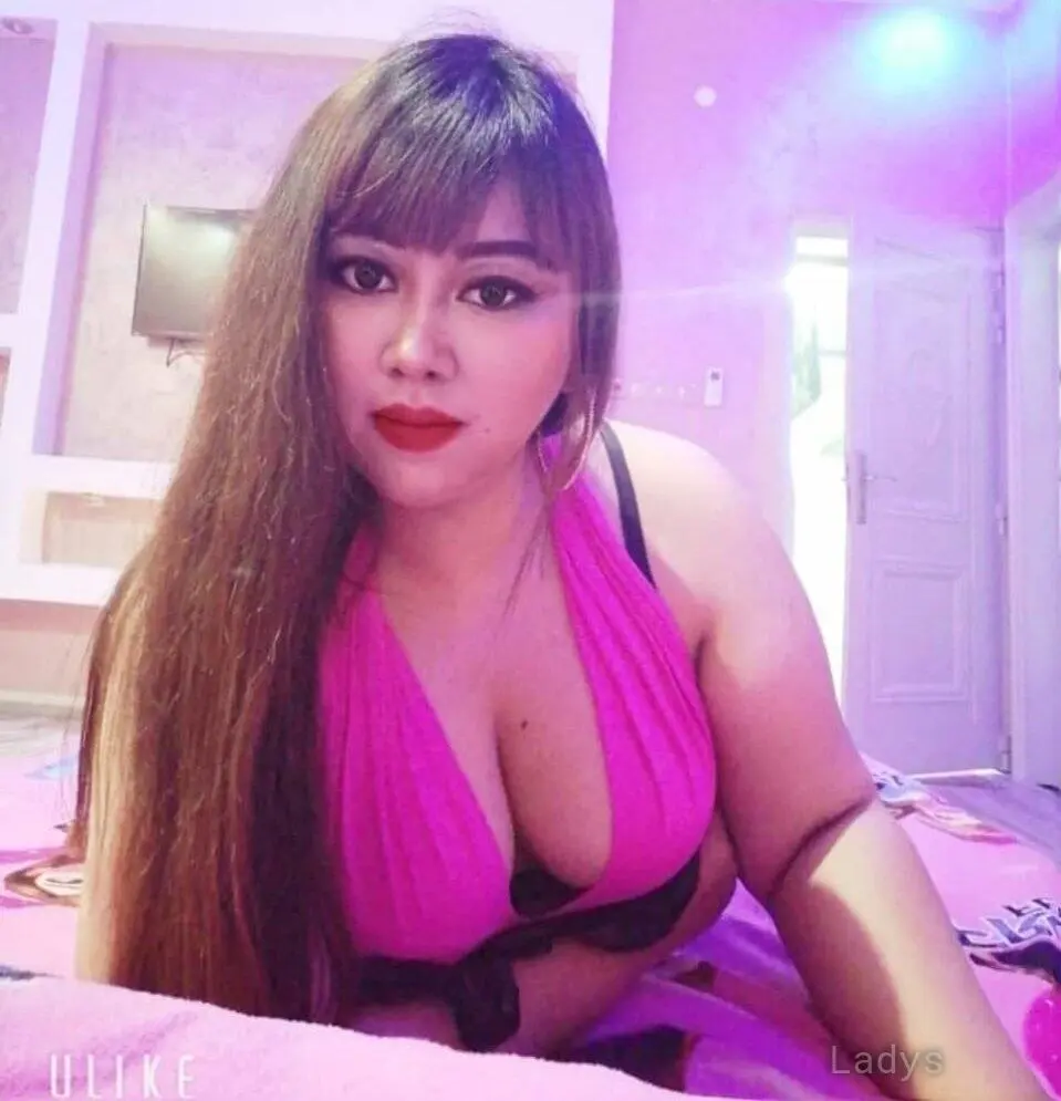 Helen (28) – Call Girl & Independent Escort Service in Barkā’ - Gallery Photo 2