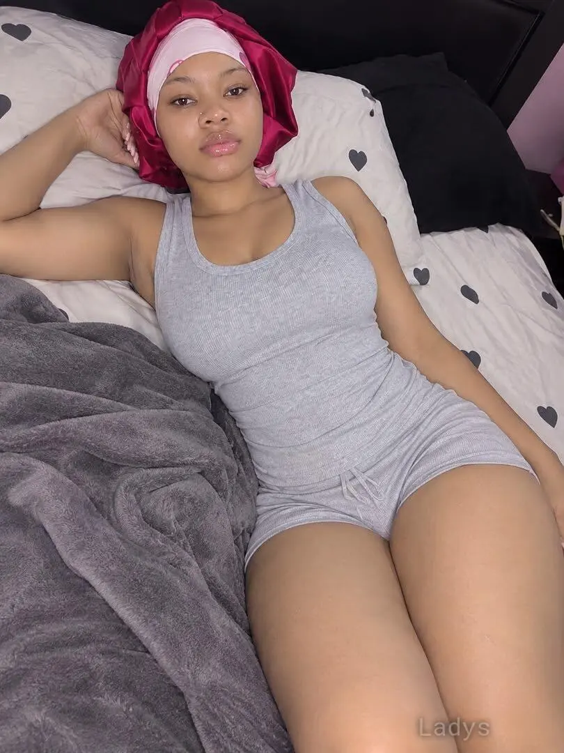 Lias (24) – Call Girl & Independent Escort Service in Barkā’ - Gallery Photo 2