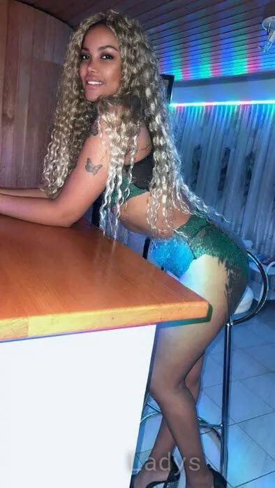 Afua (22) – Call Girl & Independent Escort Service in Basel - Gallery Photo 5