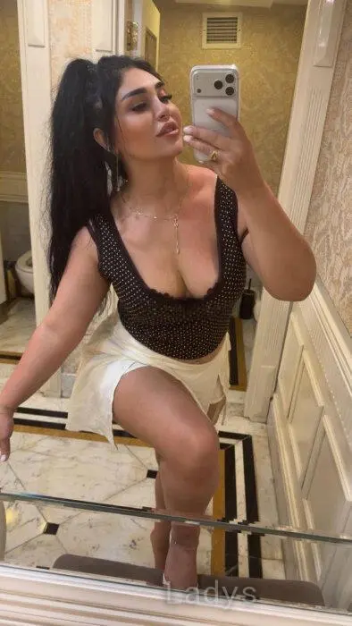 Katya (30) – Call Girl & Independent Escort Service in Bashkia Durrës - Gallery Photo 3