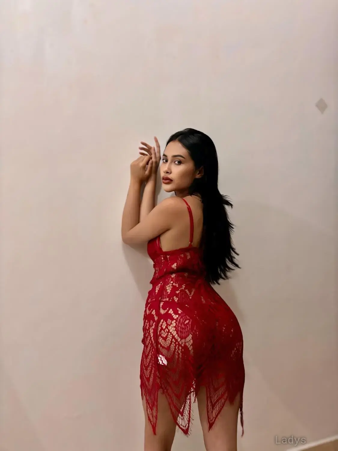 Kenza Can (20) – Call Girl & Independent Escort Service in Batam - Gallery Photo 2
