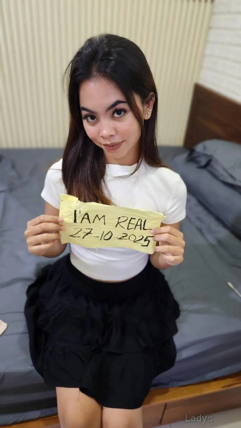 Bianca (19) – Call Girl & Independent Escort Service in Batam - Gallery Photo 7