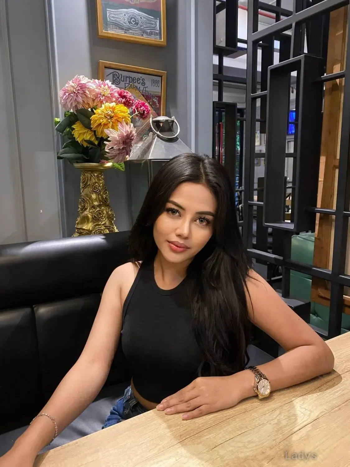 Monalisa (22) – Call Girl & Independent Escort Service in Batam - Gallery Photo 3
