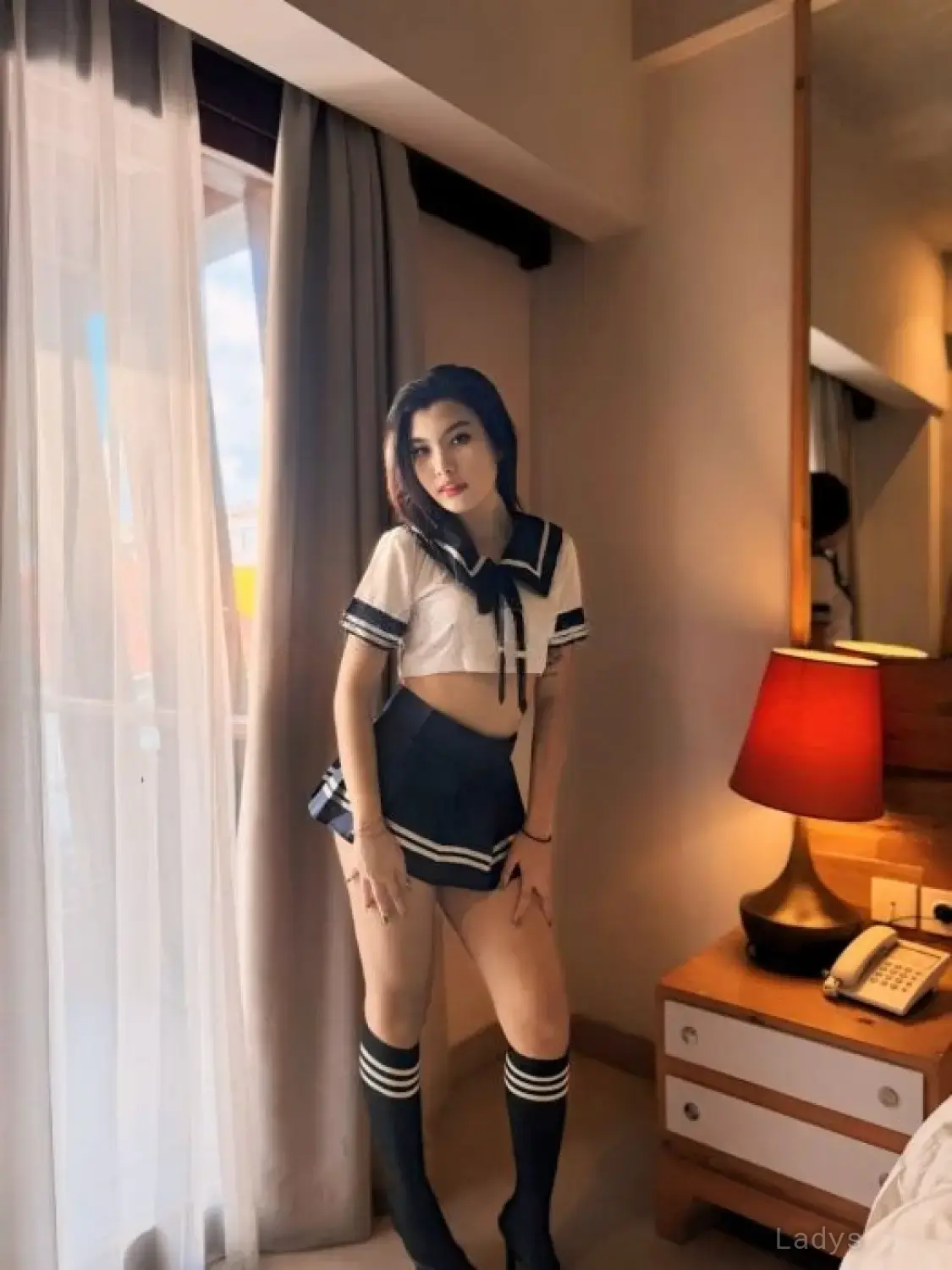 Anggira (22) – Call Girl & Independent Escort Service in Batam - Gallery Photo 5