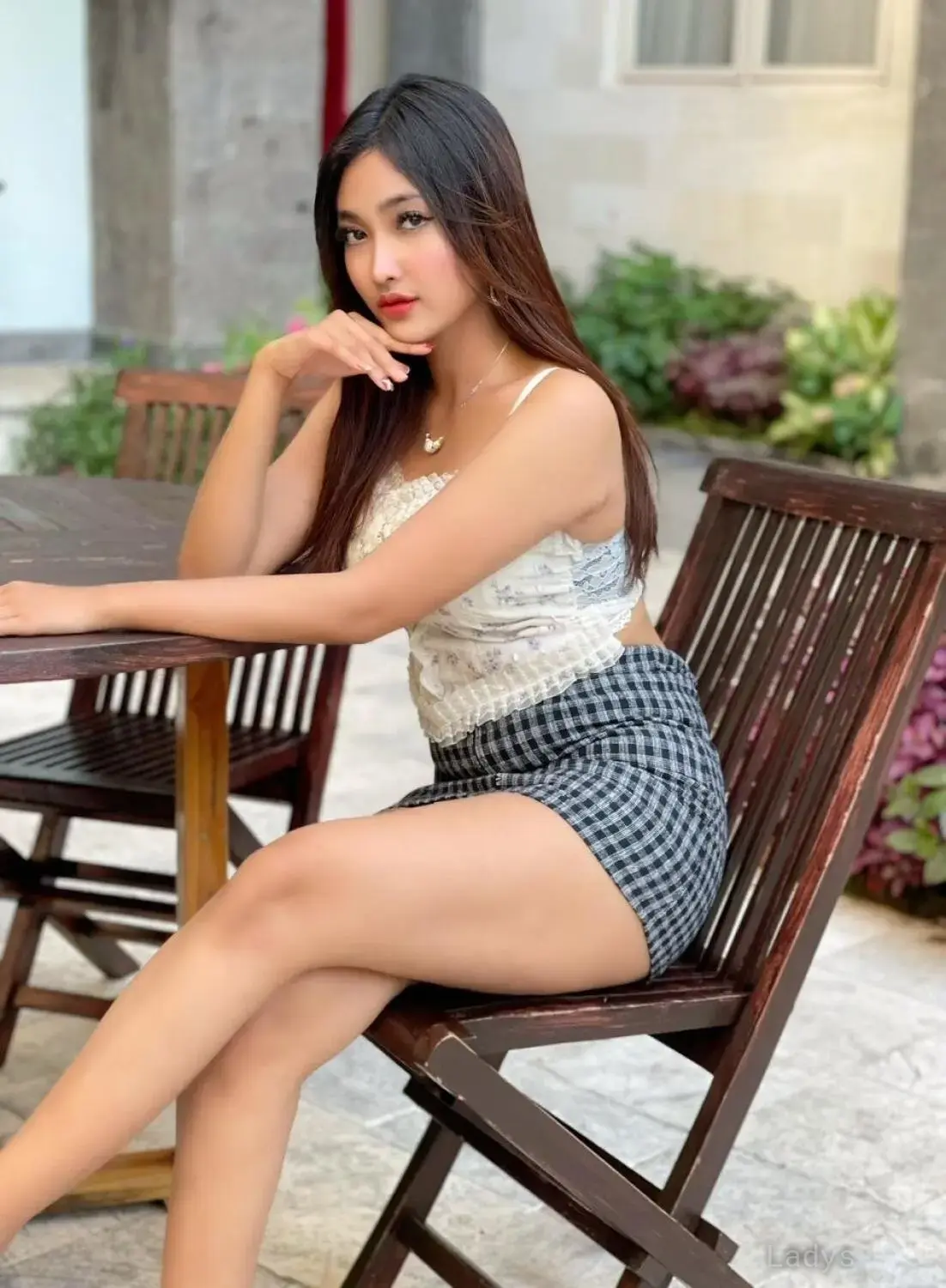 Alena (21) – Call Girl & Independent Escort Service in Batam - Gallery Photo 3