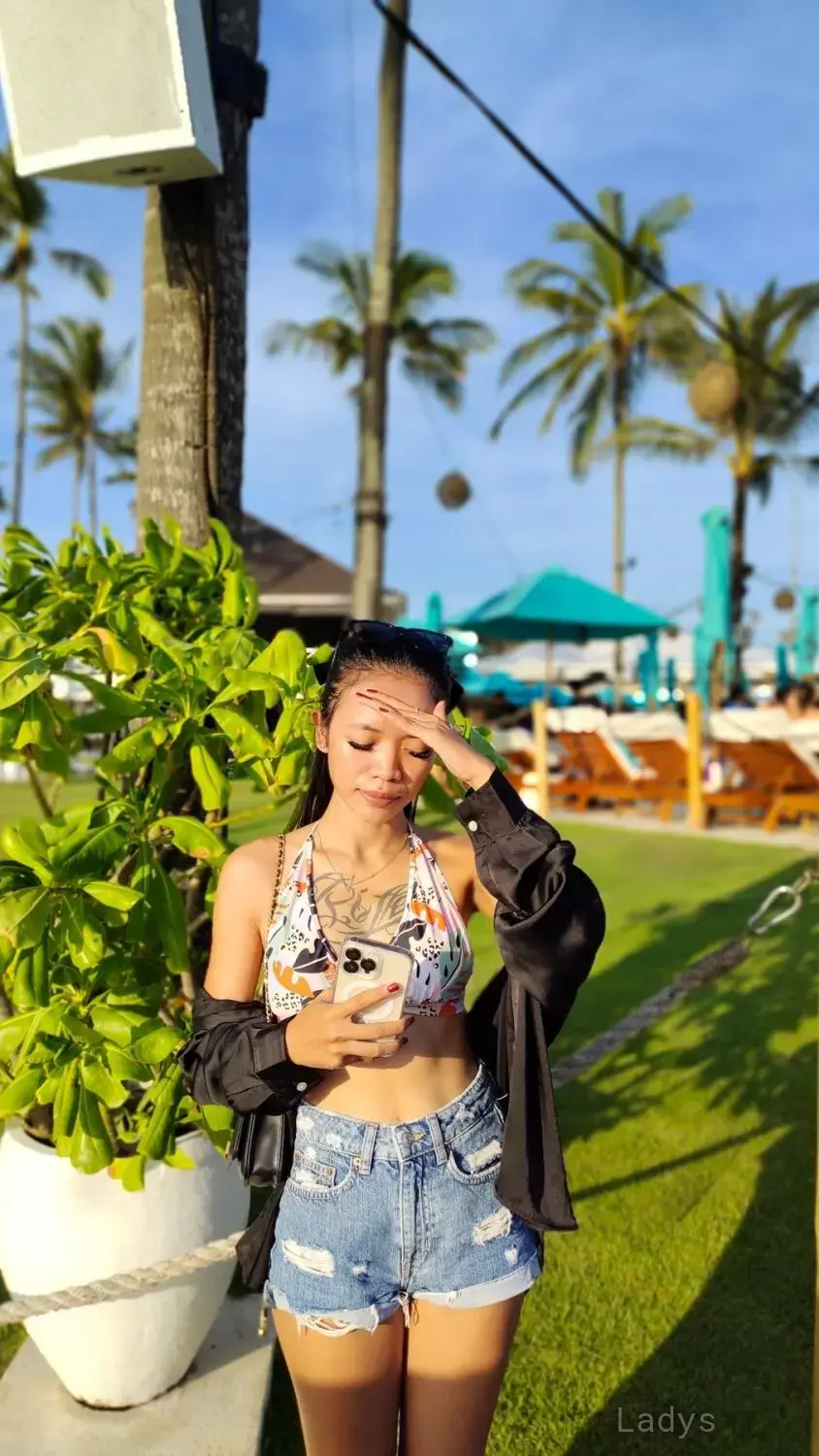Jenna (25) – Call Girl & Independent Escort Service in Batam - Gallery Photo 8