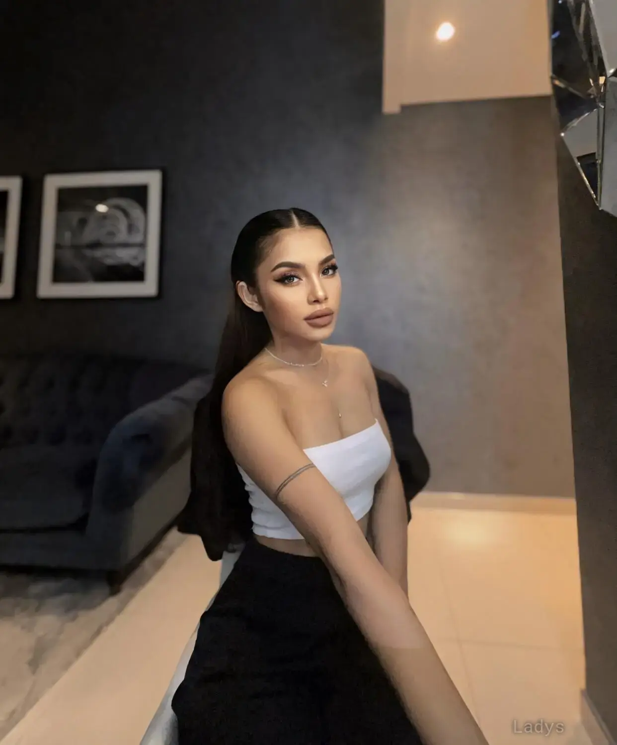 Jeslyn Can (21) – Call Girl & Independent Escort Service in Batam - Gallery Photo 3