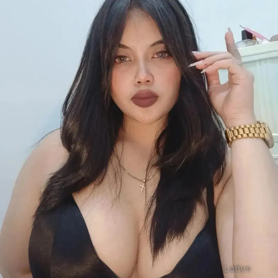 Kiara (23) – Call Girl & Independent Escort Service in Batam - Gallery Photo 3