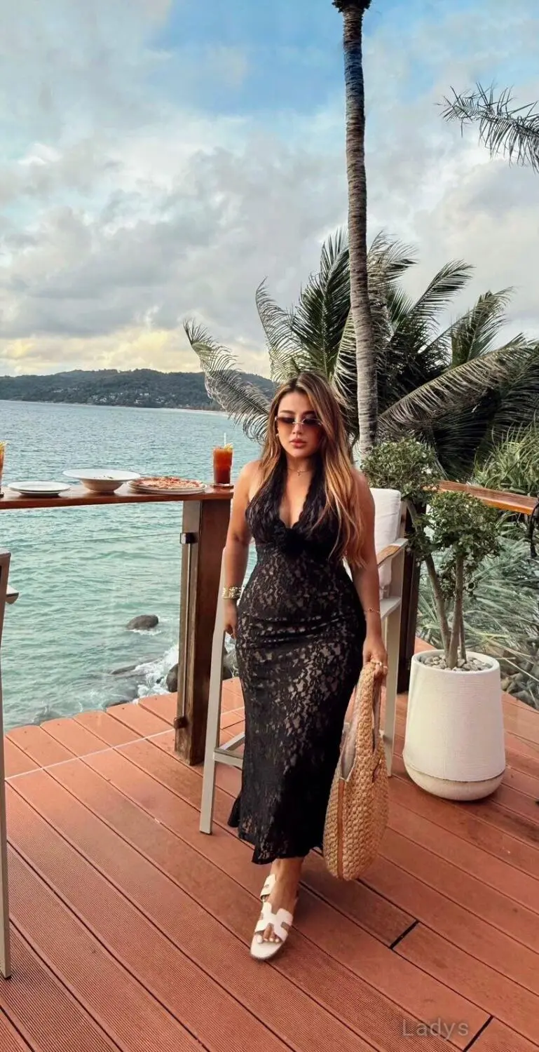 Sassy (24) – Call Girl & Independent Escort Service in Batam - Gallery Photo 6