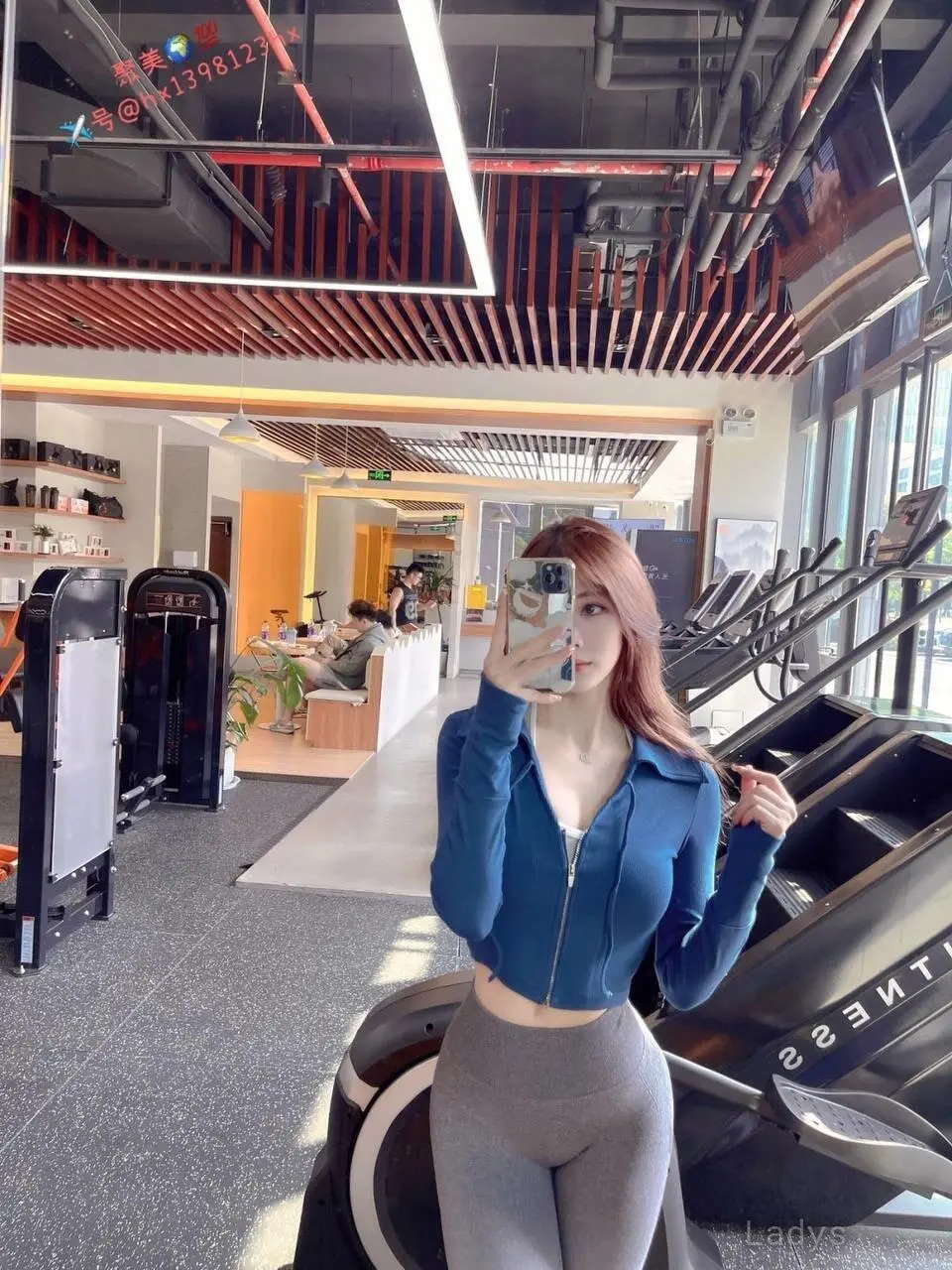Coco (25) – Call Girl & Independent Escort Service in Beijing - Gallery Photo 5