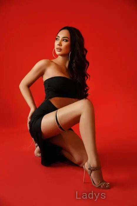 Marin (24) – Call Girl & Independent Escort Service in Belgrade - Gallery Photo 2