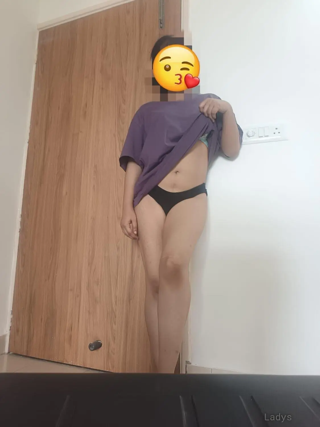 Deepika (25) – Call Girl & Independent Escort Service in Bangalore - Gallery Photo 4