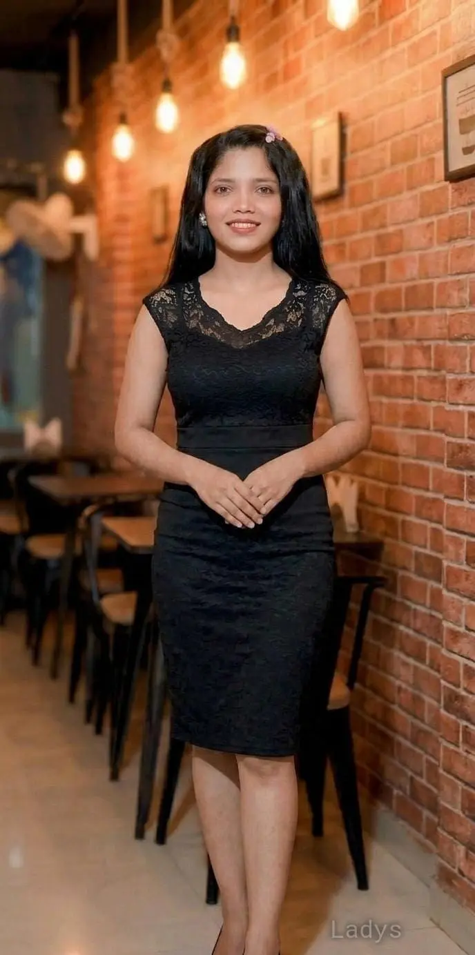 Pinky (24) – Call Girl & Independent Escort Service in Bangalore - Gallery Photo 6