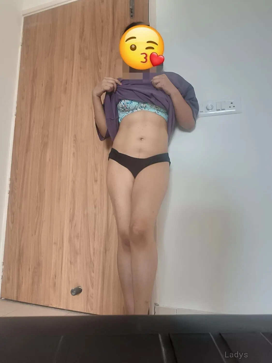 Deepika (25) – Call Girl & Independent Escort Service in Bangalore - Gallery Photo 8