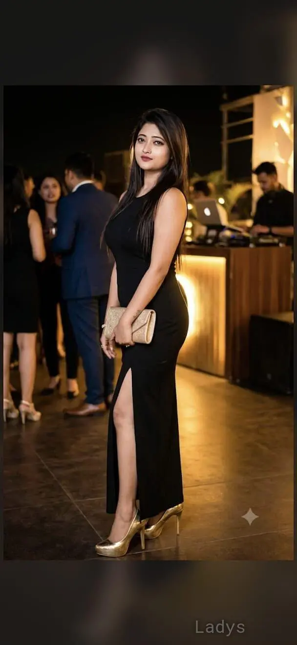 Naina (25) – Call Girl & Independent Escort Service in Bangalore - Gallery Photo 4
