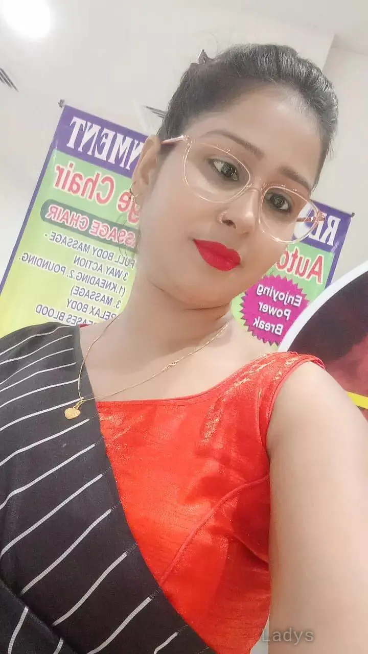 Shilpa (23) – Call Girl & Independent Escort Service in Bangalore - Gallery Photo 2