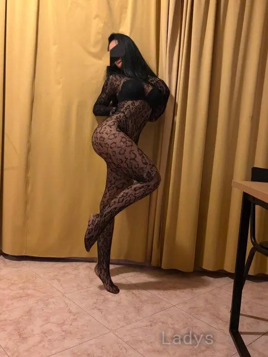 Alice (26) – Call Girl & Independent Escort Service in Benidorm - Gallery Photo 3