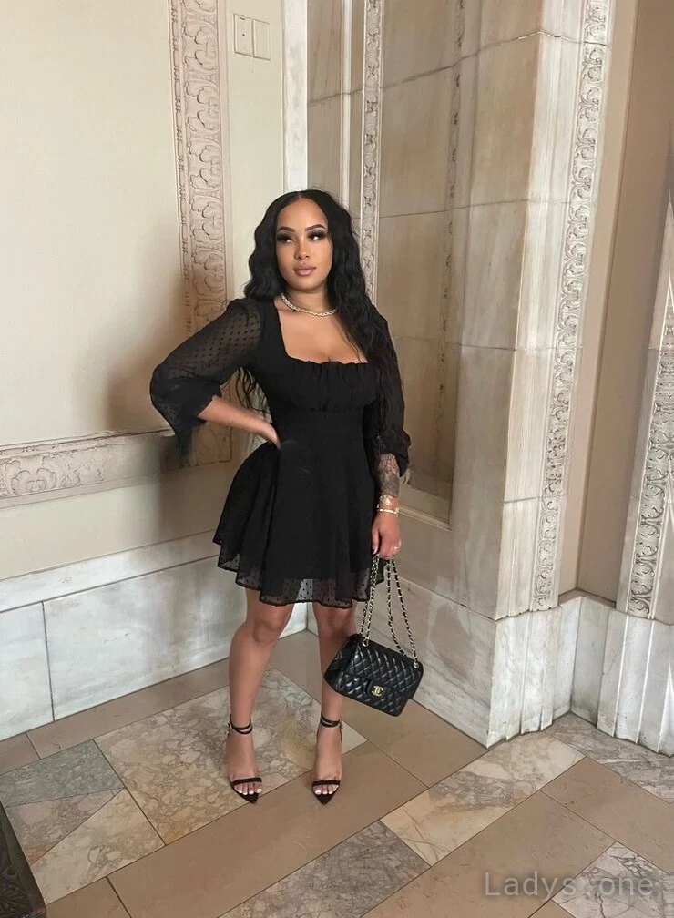 Alyssa Arya (21) – Call Girl & Independent Escort Service in Berkeley - Gallery Photo 3