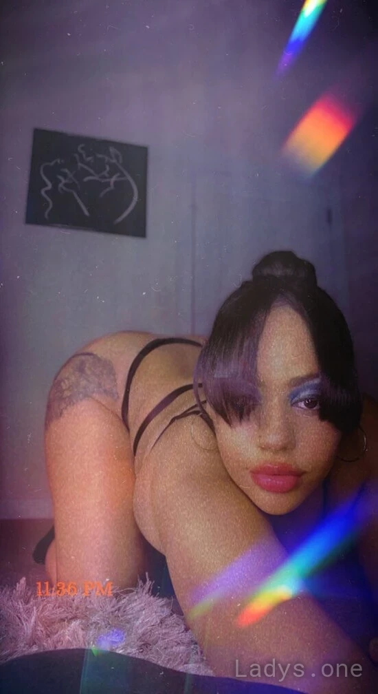 Scarlett (23) – Call Girl & Independent Escort Service in Berkeley - Gallery Photo 5