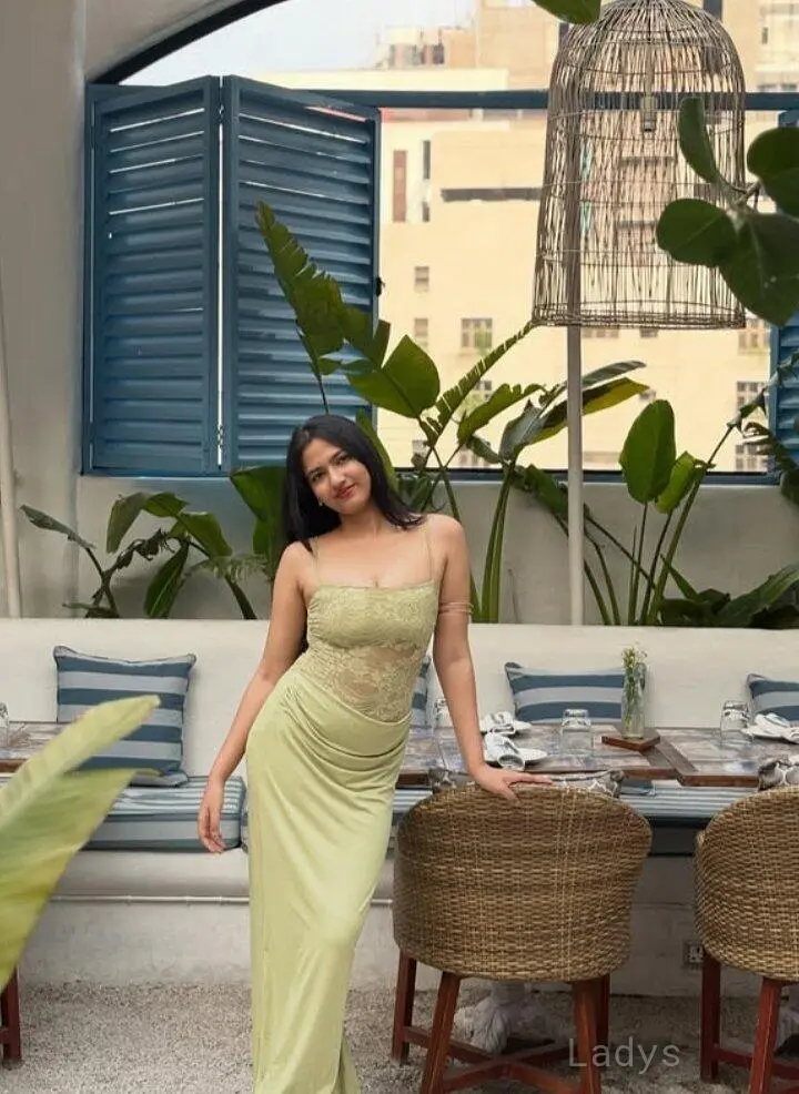 Nisha (23) – Call Girl & Independent Escort Service in Berlin - Gallery Photo 2