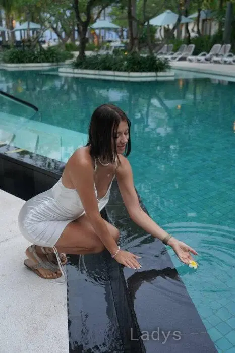 Hilda (25) – Call Girl & Independent Escort Service in Berlin - Gallery Photo 3